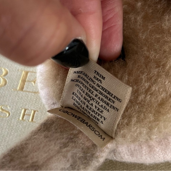 AUTHENTIC BURBERRY CASHMERE PINK PLAID EARMUFFS - Picture 5 of 9